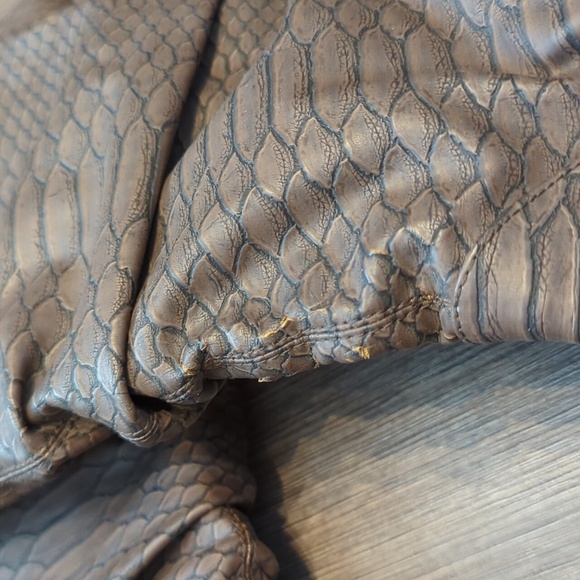 Carlos Santana Obsession Brown Snakeskin - Platform Knee-High Boots - 7 1/2 - Picture 11 of 12